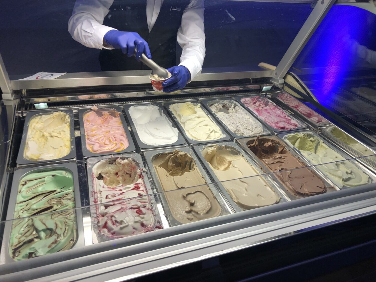 gelatobarscooping